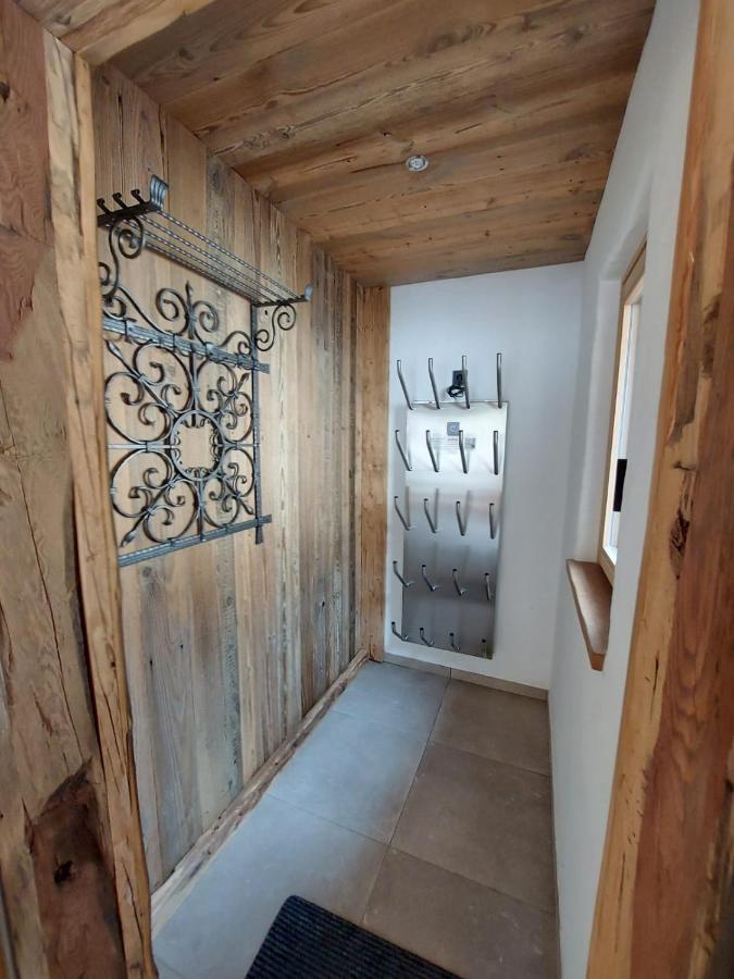 Panorama Berg Chalet Großkirchheim エクステリア 写真